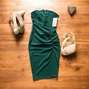 Chic Strapless Green Dress